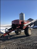 2013 Valmar 7600 Dry fertilizer speeder
